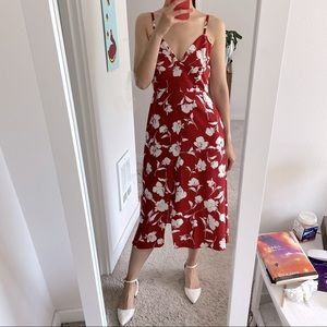 Petite studio red floral dress